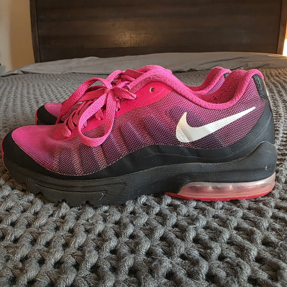 Nike Pink and Black Air Max Athletic Shoes